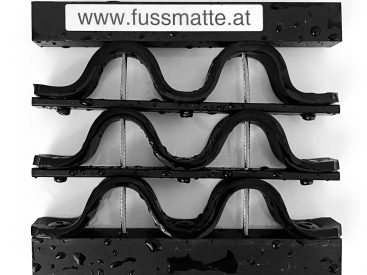 Gummilamelle fussmatte mit schwarz eloxiertem Aluminium Stäben